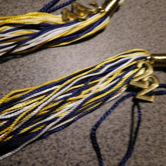 2022 MOTAR BOARD TASSLE GRADUATION NAVY BLUE WHITE YELLOW TASSEL TASSLE JOSTENS - Picture 2 of 3